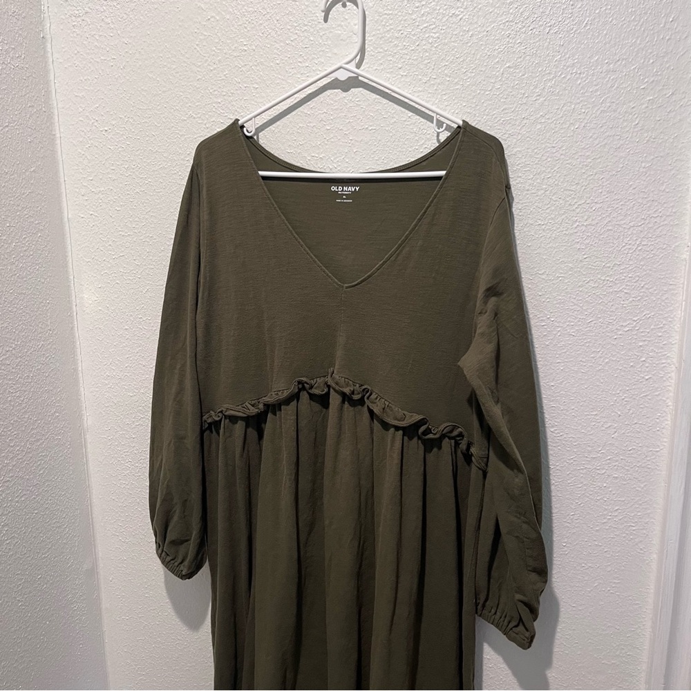 Old Navy Maternity Dress